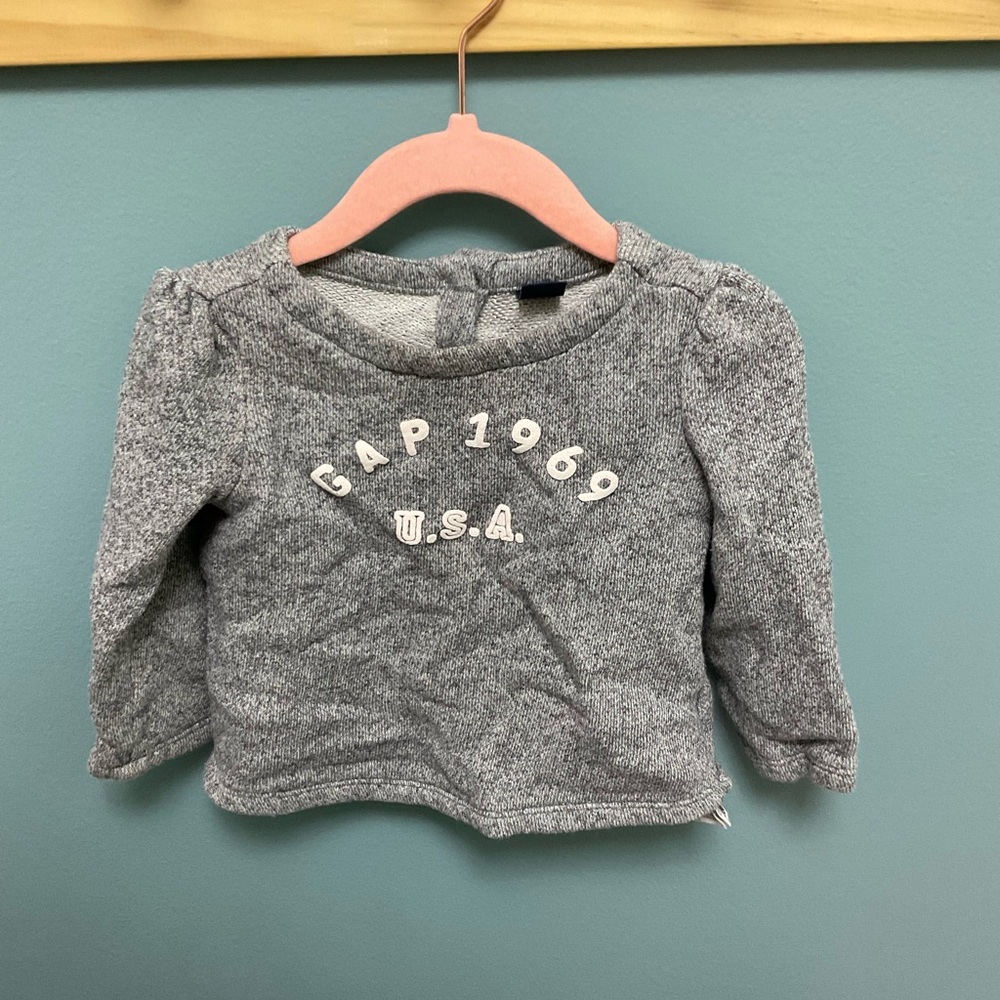 GAP Kids Charcoal Long Sleeve Tee
